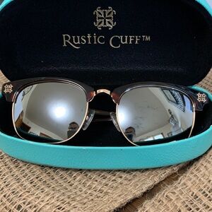 Rustic Cuff Black and Silver Sunglasses